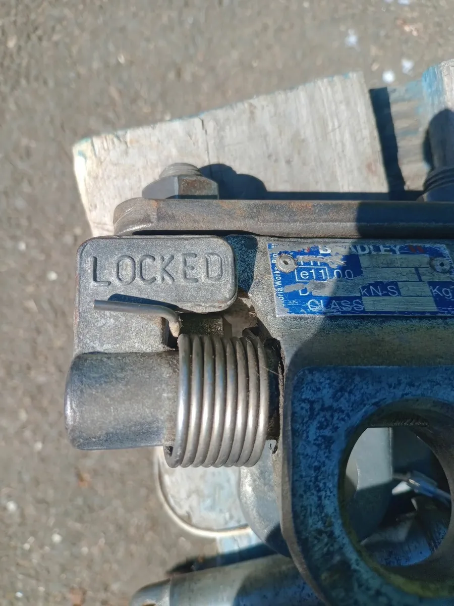 Bradley Ball and Pin Hitch - Image 4
