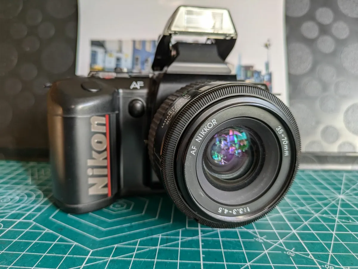 Nikon F 401S - body only - Image 4