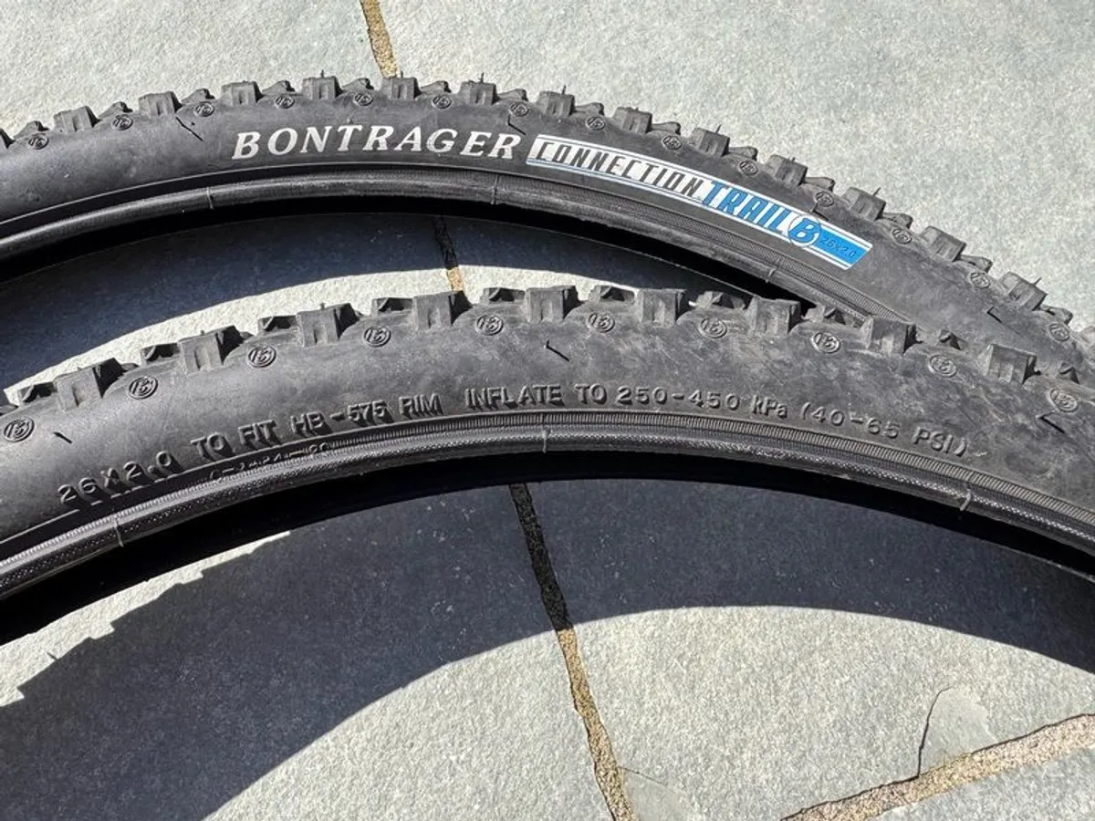 Bontrager Mountain Bike Tyres & Tubes 26x2.0 - Image 4