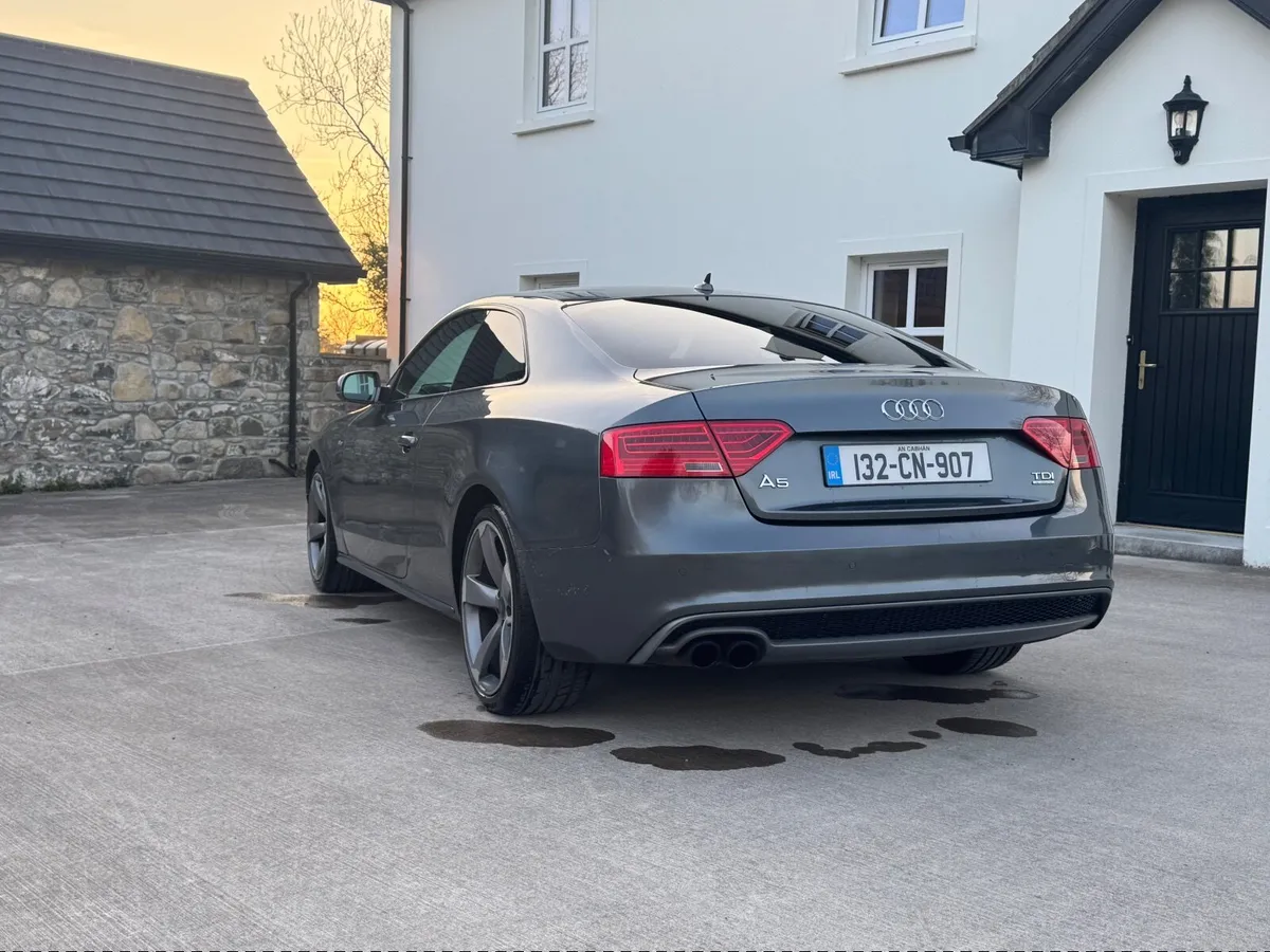 Audi A5 Black Edition Quattro S-Tronic - Image 4
