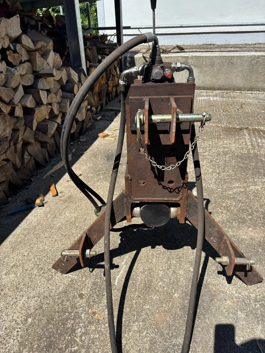 Log splitter - Image 3