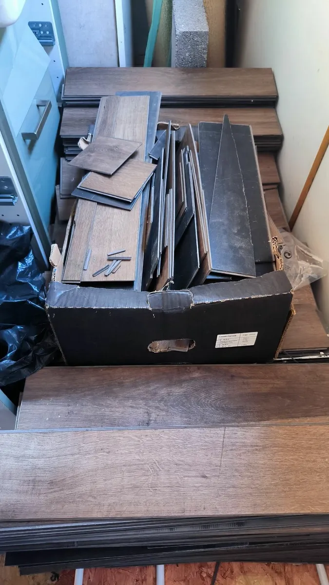 Parquet LVT Dry Back, Colour: Sierra Oak - Image 3