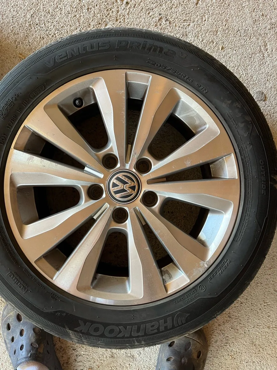 Genuine Volkswagen alloys and tyres 16” - Image 3