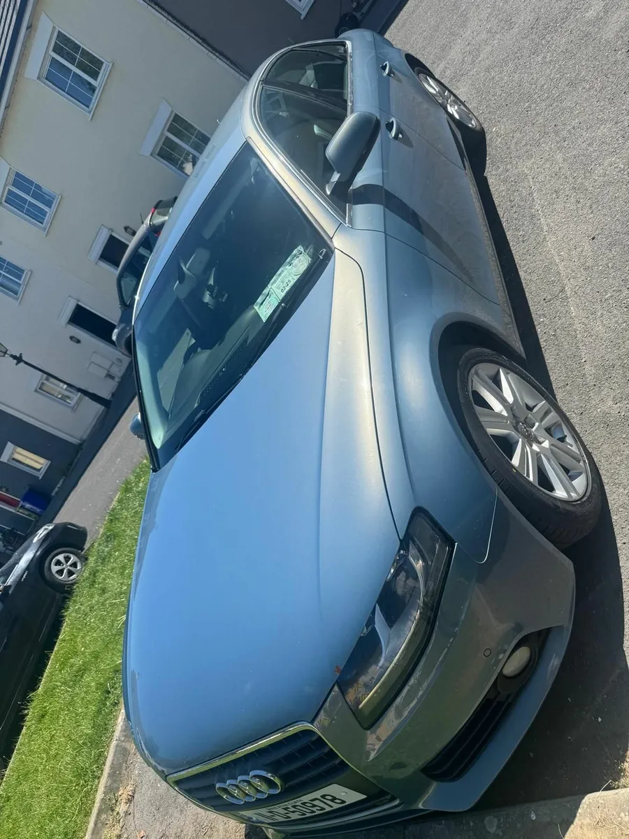 Audi A4 2011 New nct ,black leather, 6speed manual - Image 2