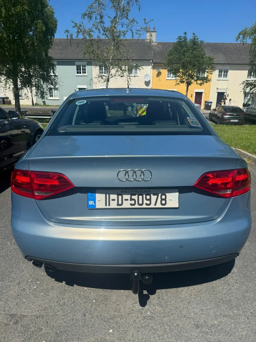 Audi A4 2011 New nct ,black leather, 6speed manual - Image 3