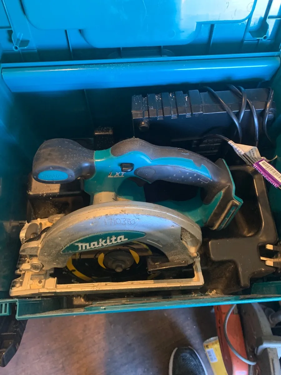 Circular saw Makita  LXT