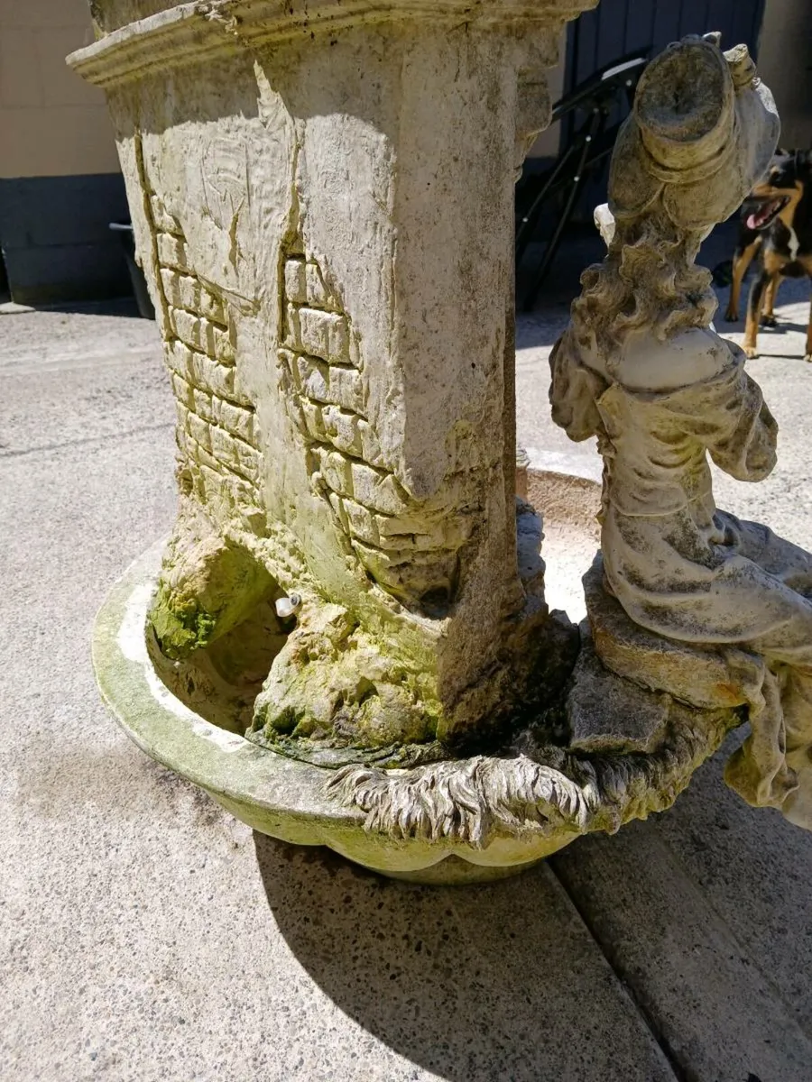 Water fountain - Image 4