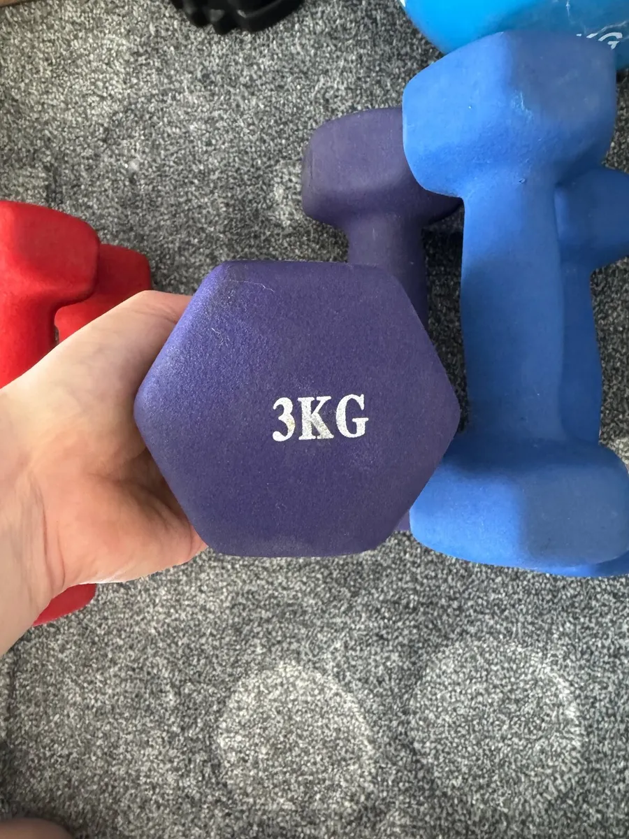 3 sets of dumbbells - Image 3