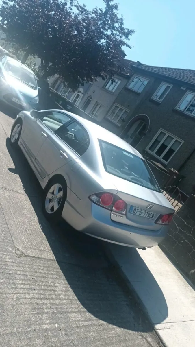 Honda Civic - Image 3