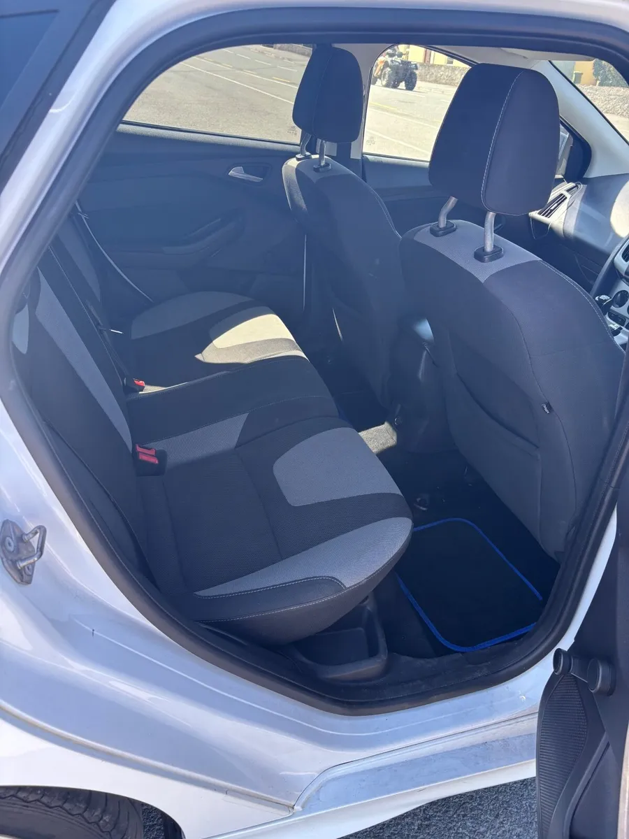 Ford Focus 20142.0 TDCL ZETEC S 163 PS - Image 3