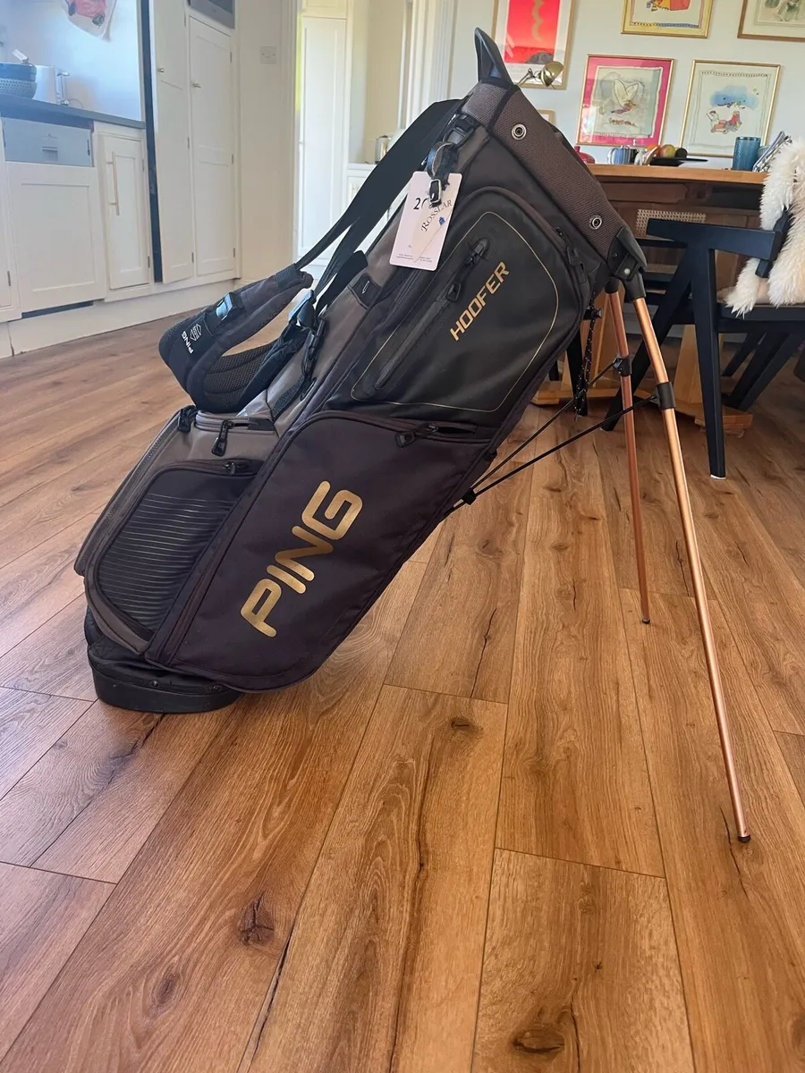 Ping Hoofer Golf bag - Image 1