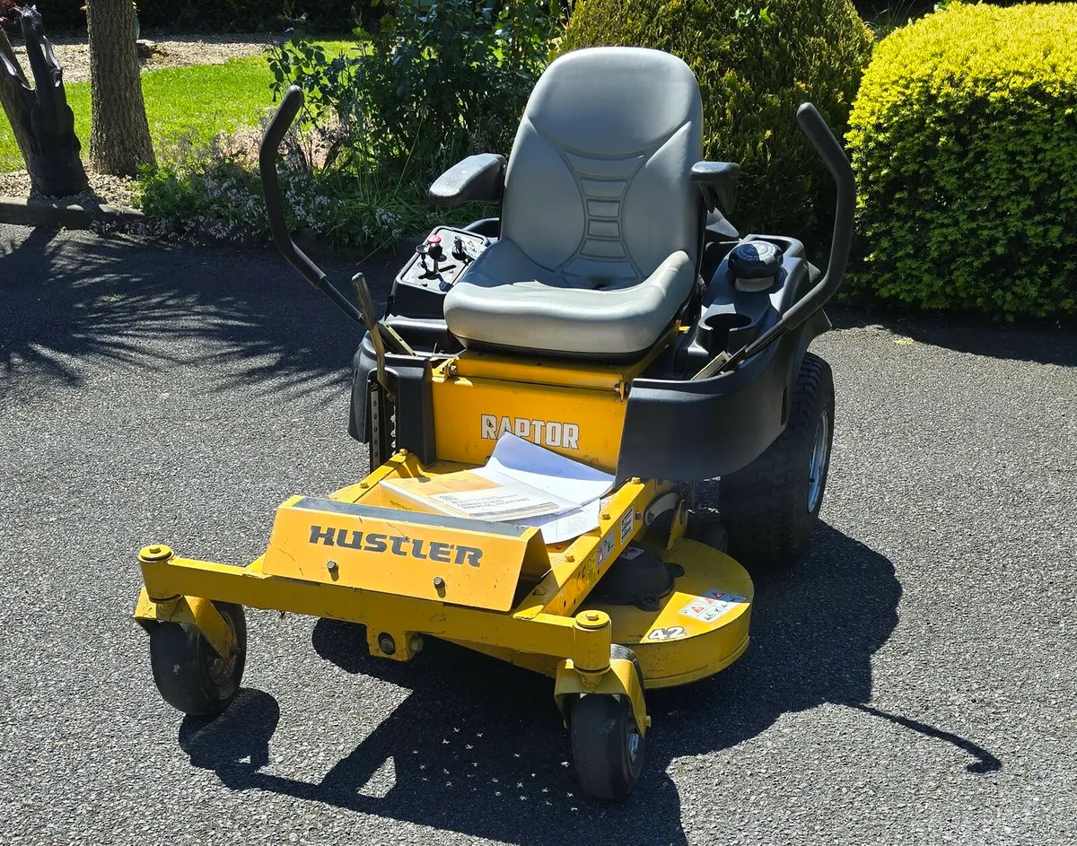 Hustler zero turn - Image 1