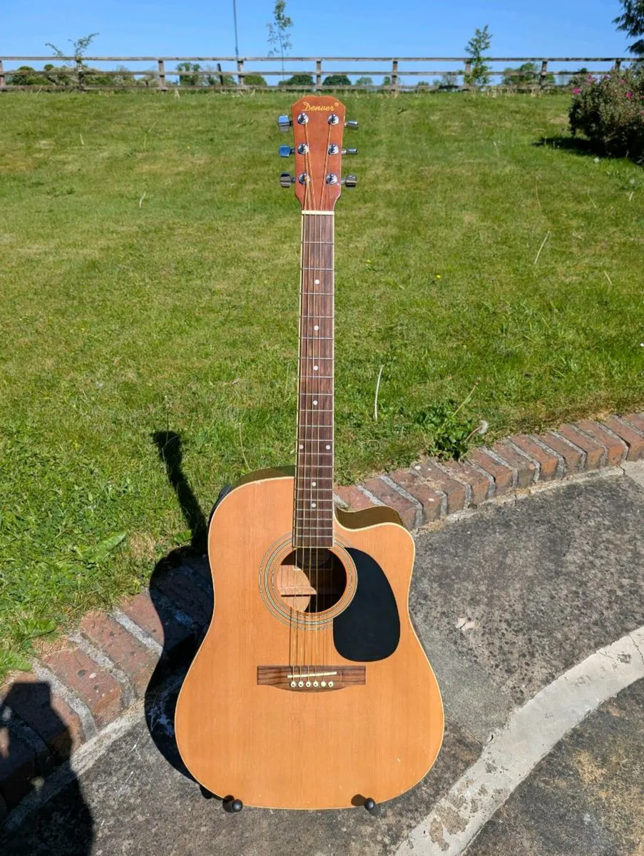 Denver JAG-6200 Eletro-Acoustic Guitar - Image 1