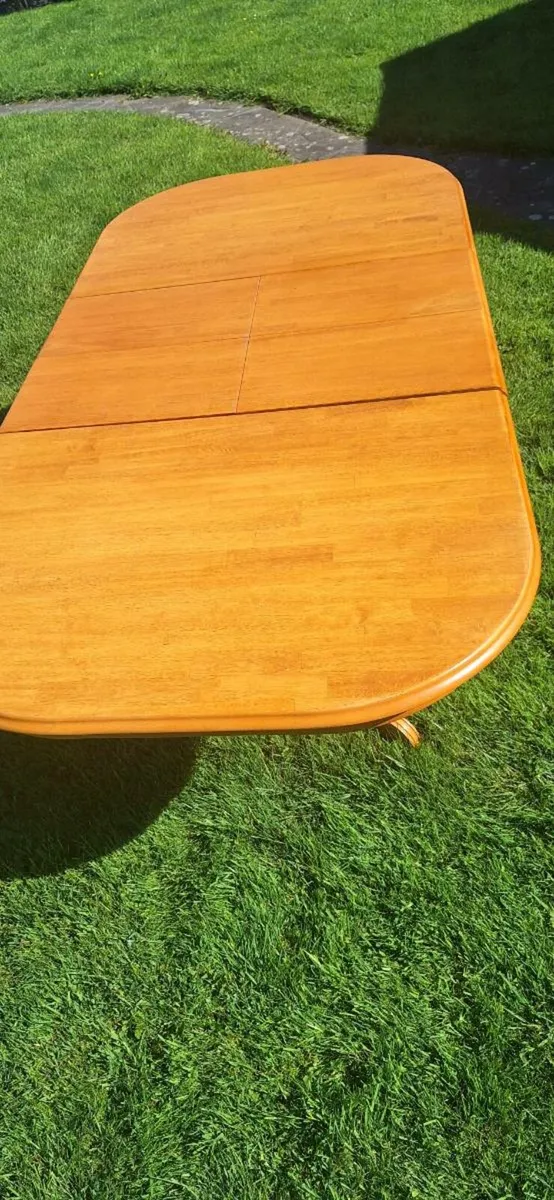 Extendabke Kitchen Table - Image 3