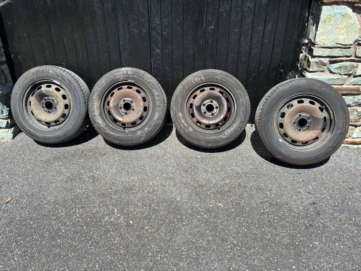 FORD FOCUS 4 NEW TYRES - Image 1