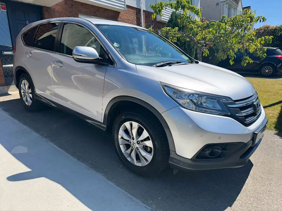 Honda CR-V - Image 1