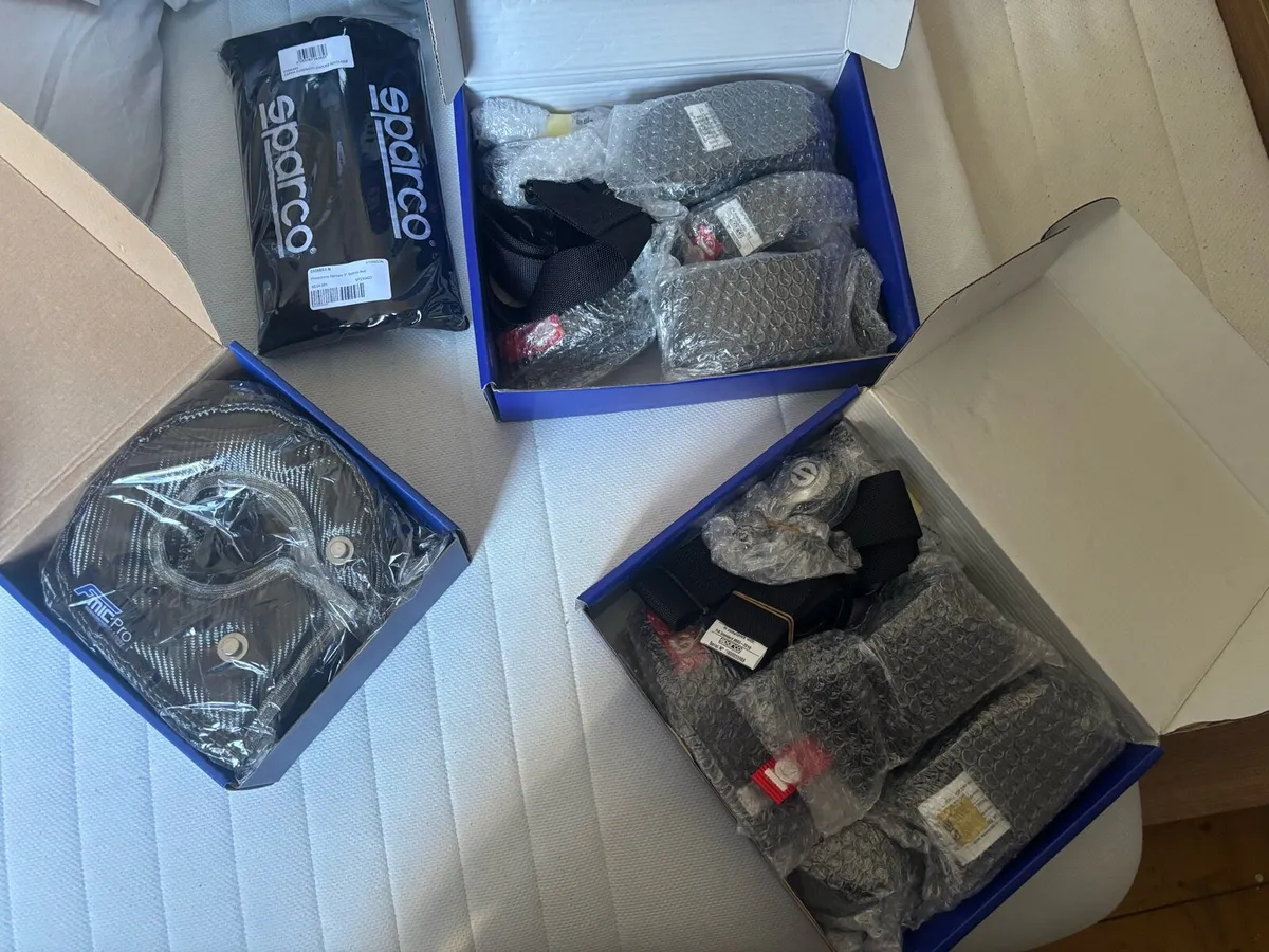 SPARCO HARNESS KIT AND TURBO SHIELD - Image 2