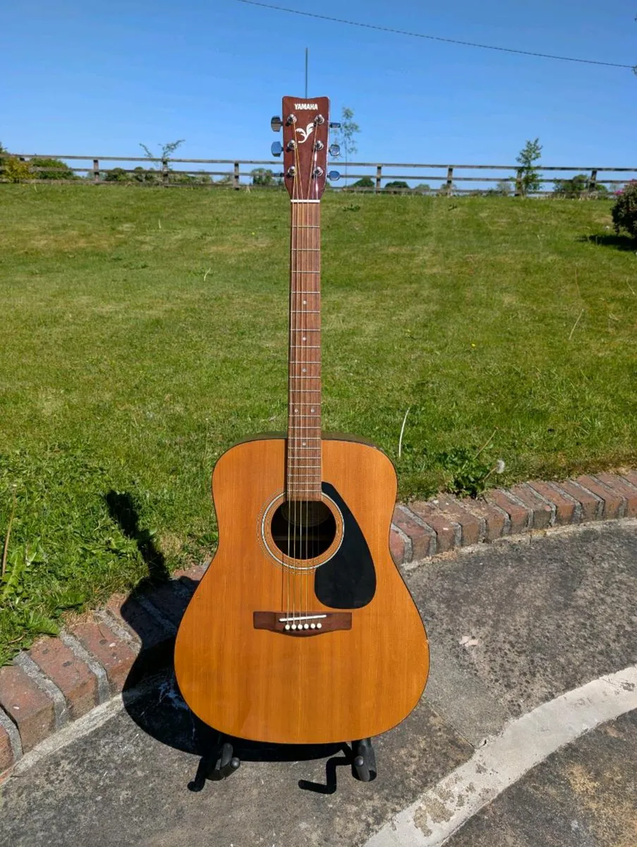 Yamaha F310 Acoustic Guitar - Image 1