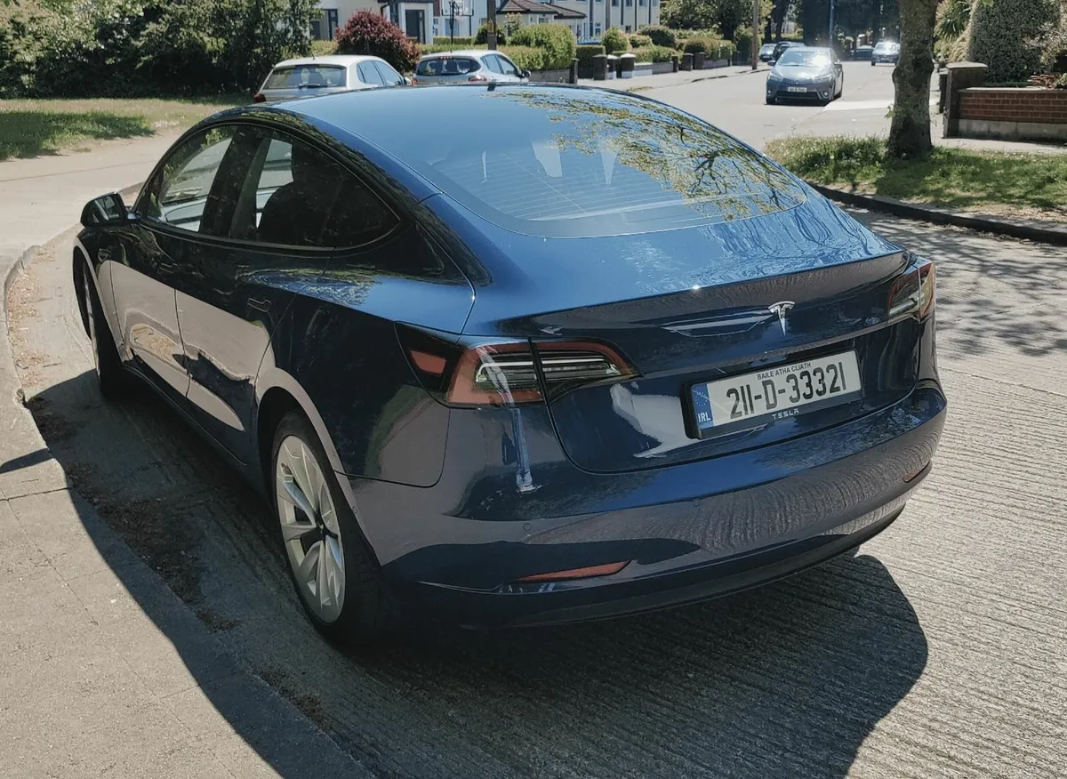 Tesla Model 3 Plus RWD 2021 Low Milage Tow Hitch - Image 3