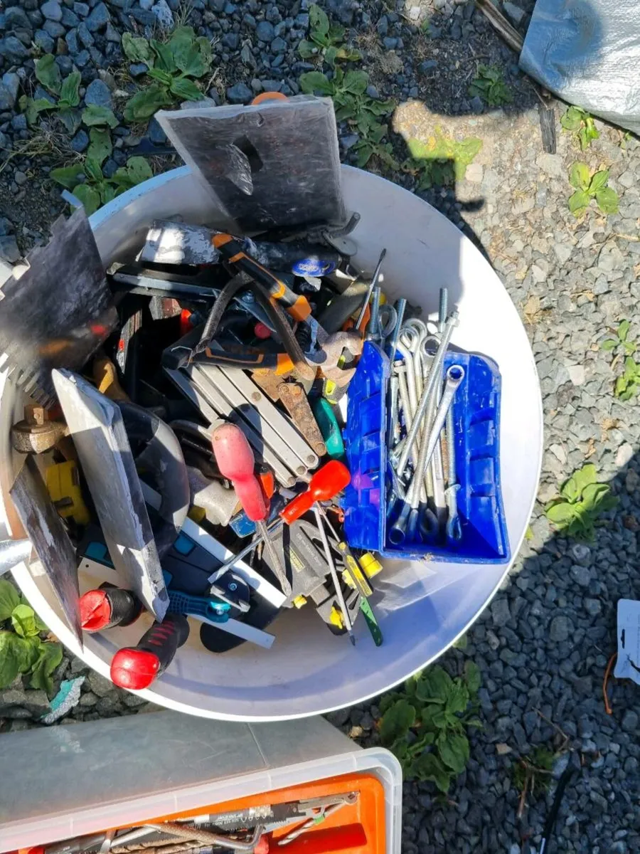 40L barrels full of hand tools - Image 2