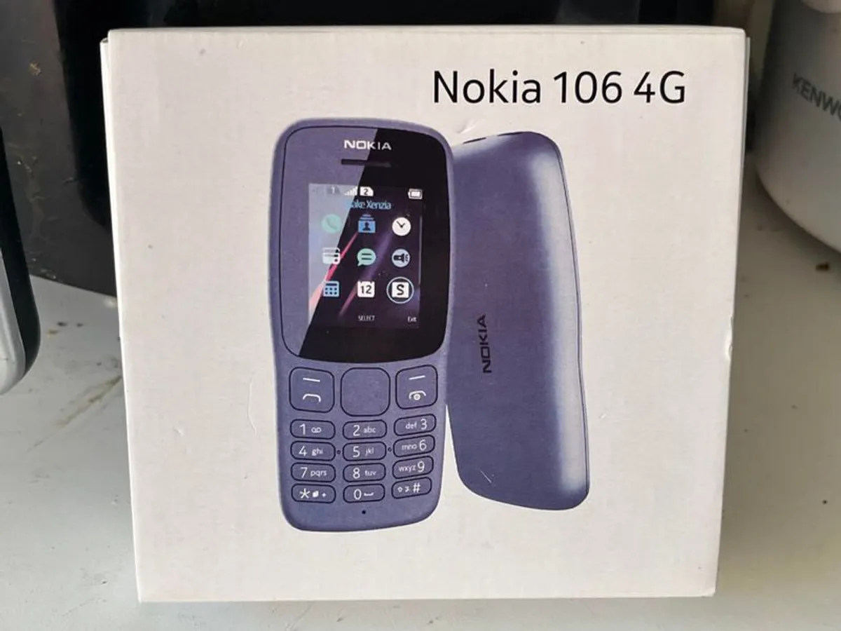 Nokia 106 4G phone