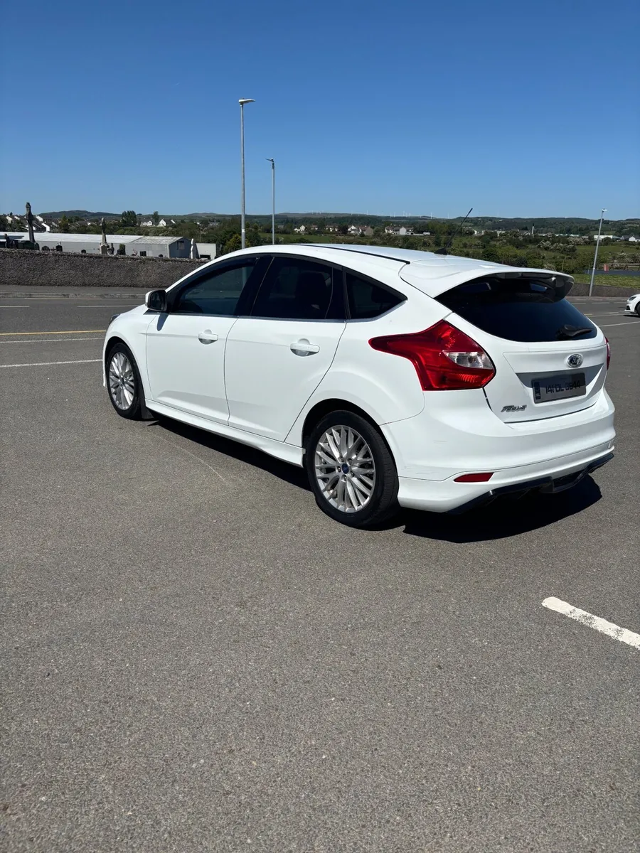 Ford Focus 20142.0 TDCL ZETEC S 163 PS - Image 2