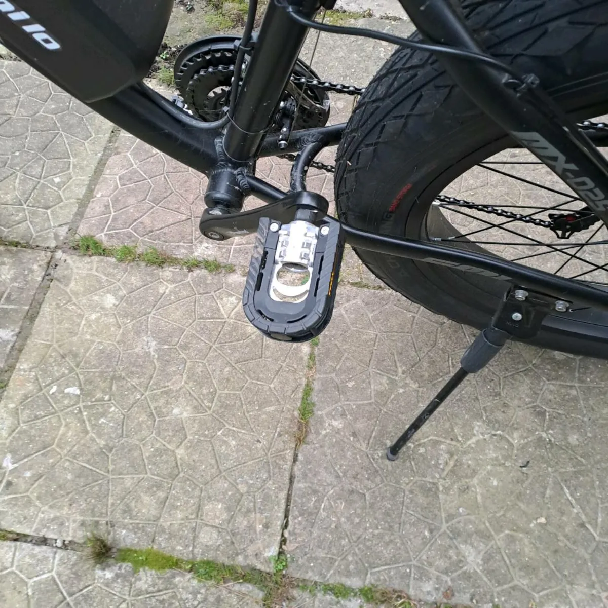Electric bicycle - Image 4