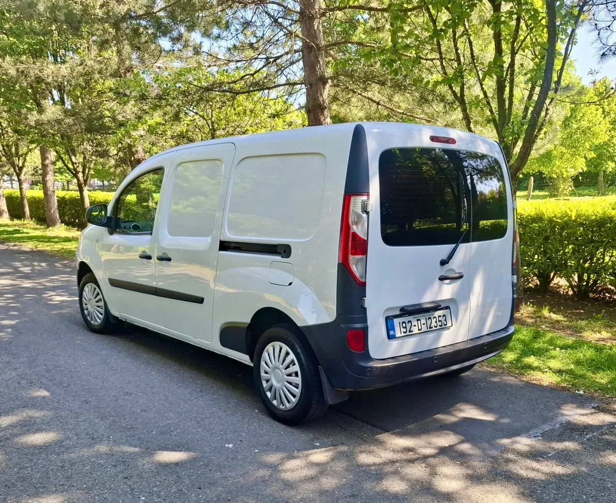 Renault Kangoo 2019 DOE 8/25 - Image 2
