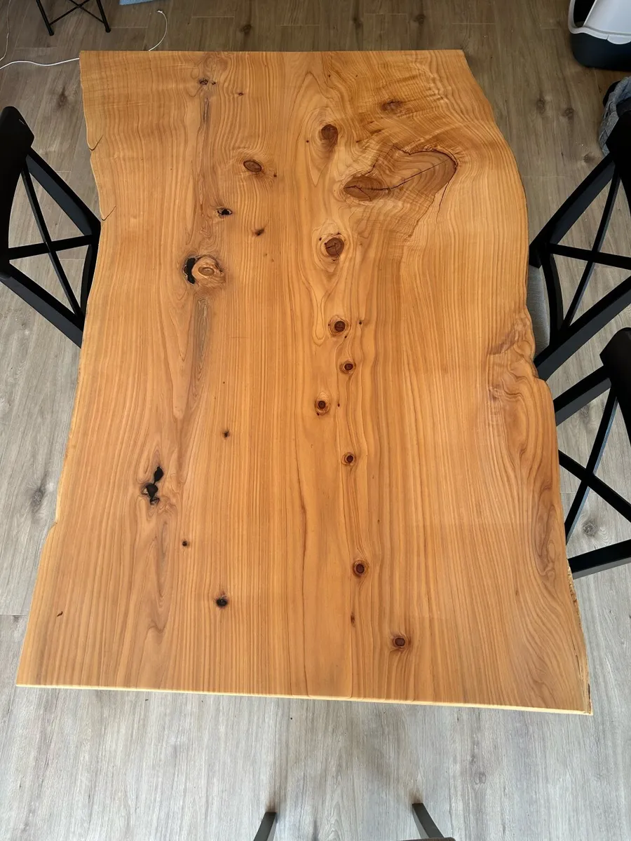 Dinning table - Image 2