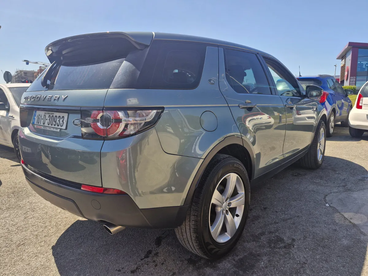 Land Rover Discovery Sport 2016 - Image 4