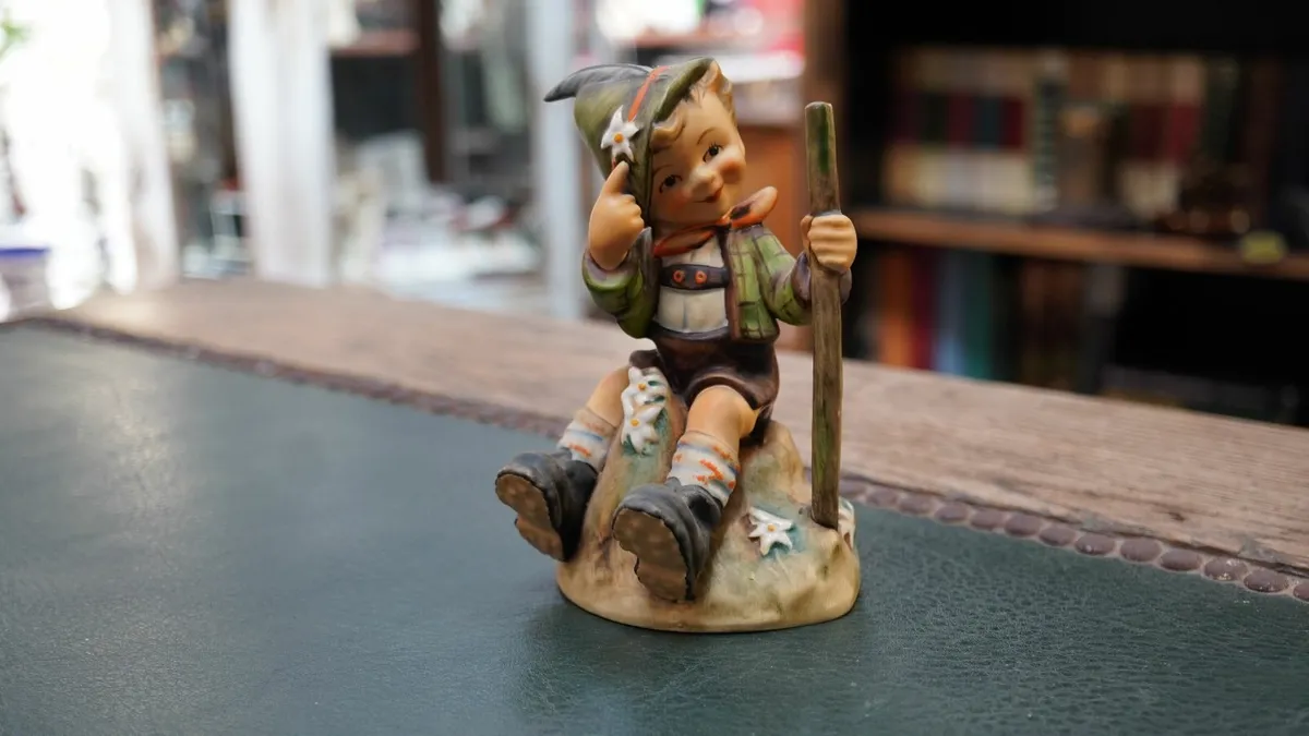 Goebel Hummel Figurine - Mountaineer - Image 1