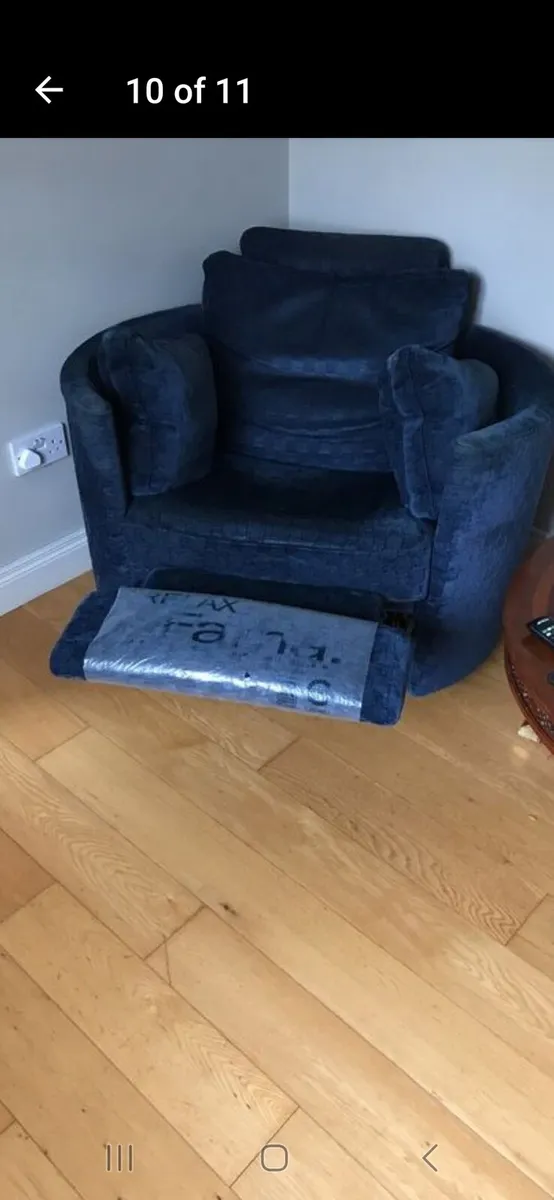 2 FAMA Swival Rocking & Reclining Armchair - Image 2