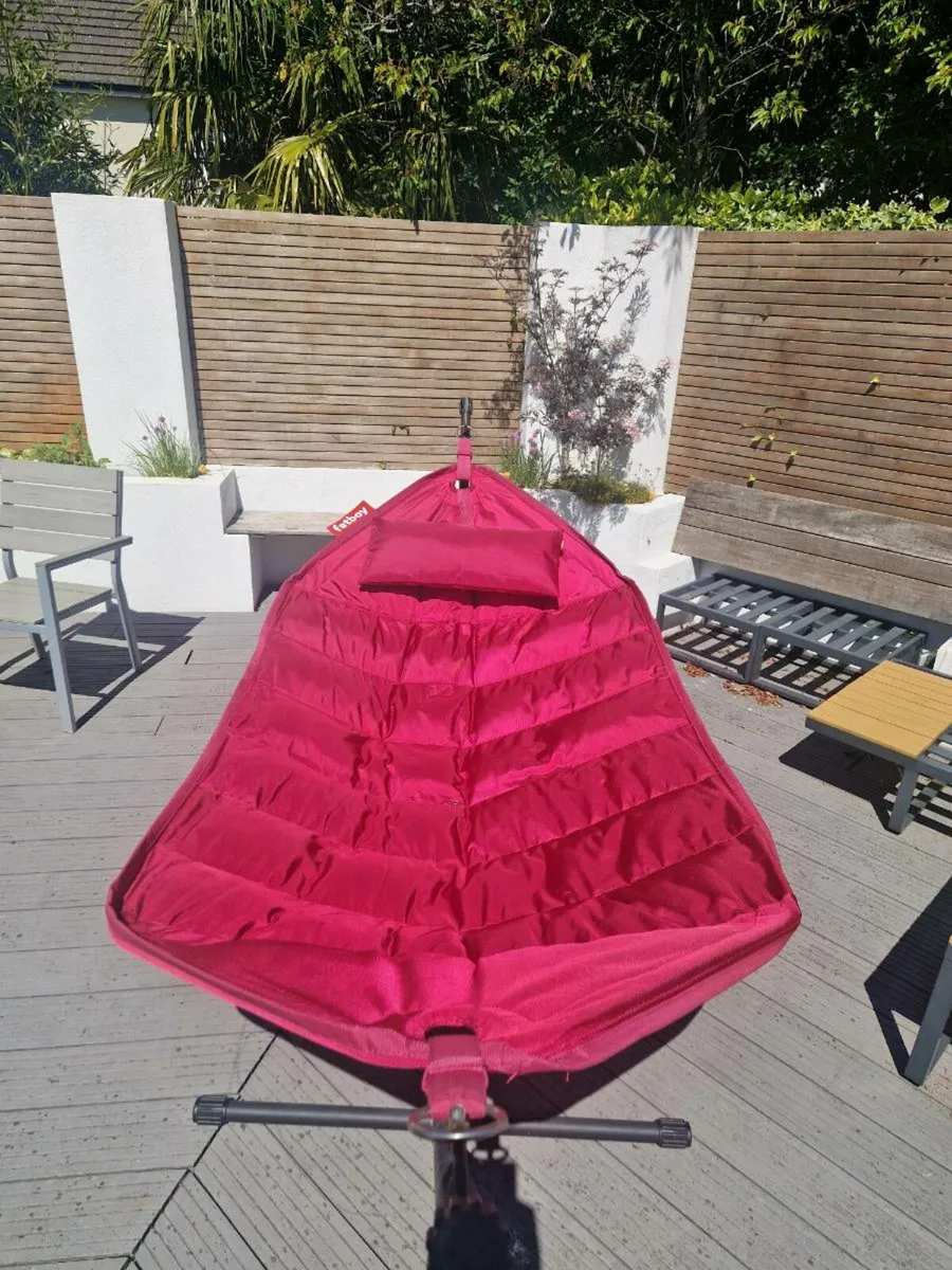Outdoor hammock - Image 1