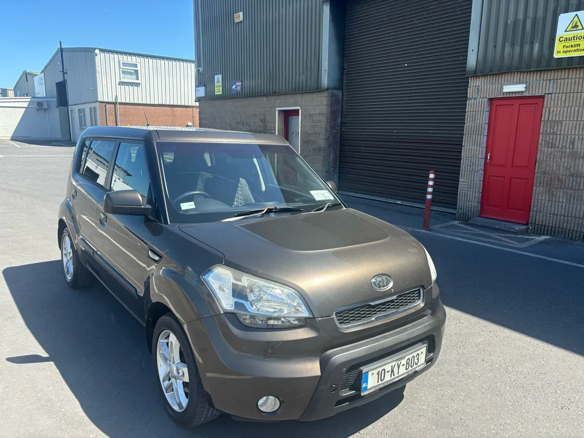 10 Kia soul Nct&Tax - Image 2