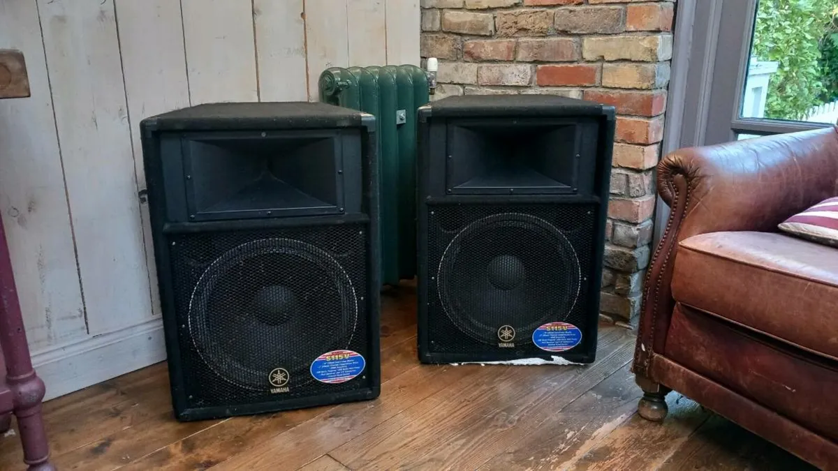 YAMAHA S115V speaker - Image 1