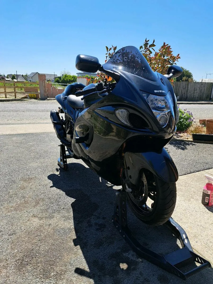 Motorbike - Image 3