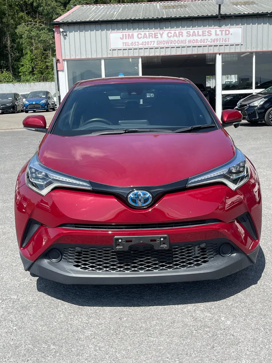 Toyota CHR 2018-2 - Image 2