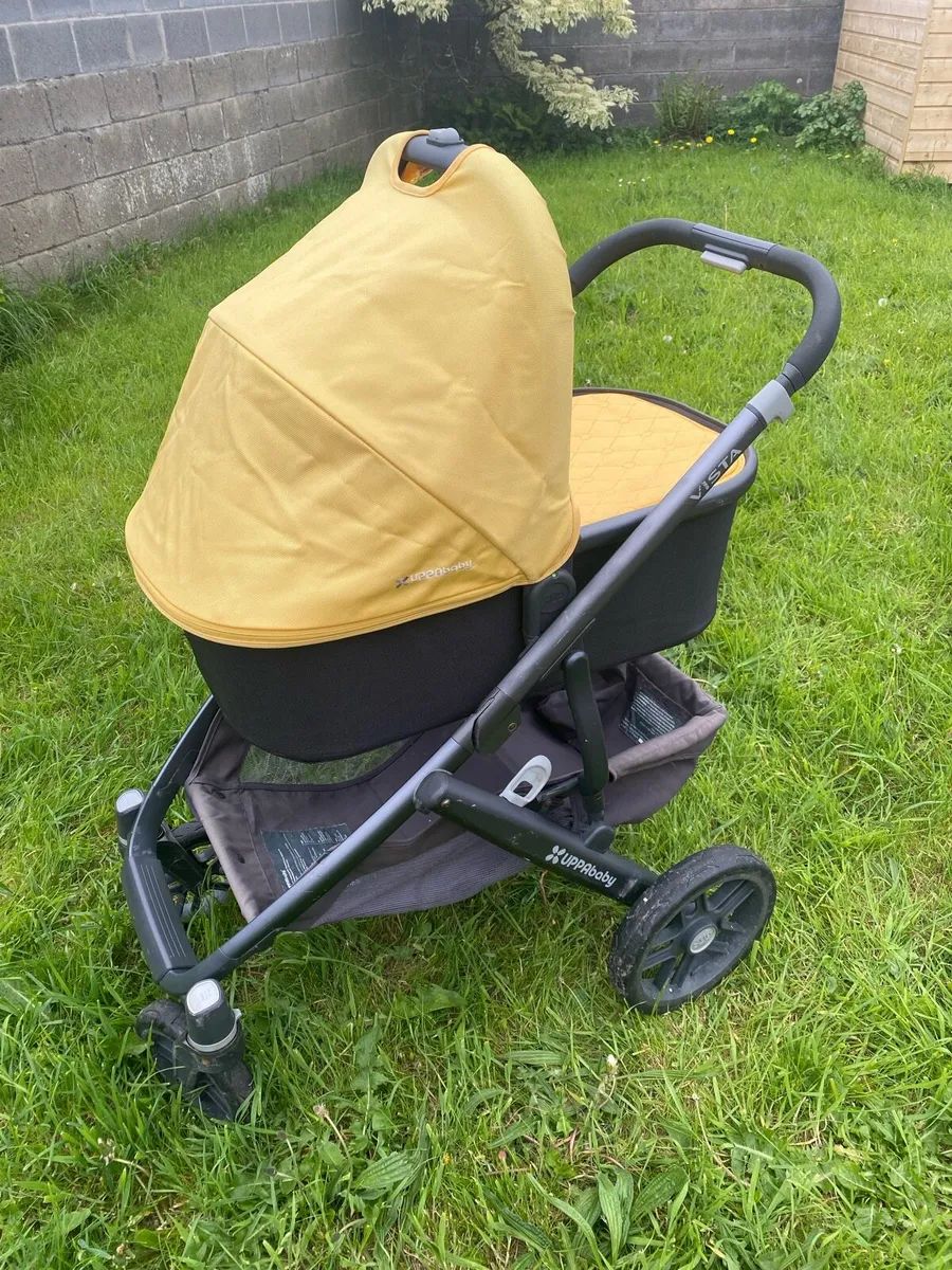 Uppababy Travel System with BeSafe iZi GoCar seat - Image 1