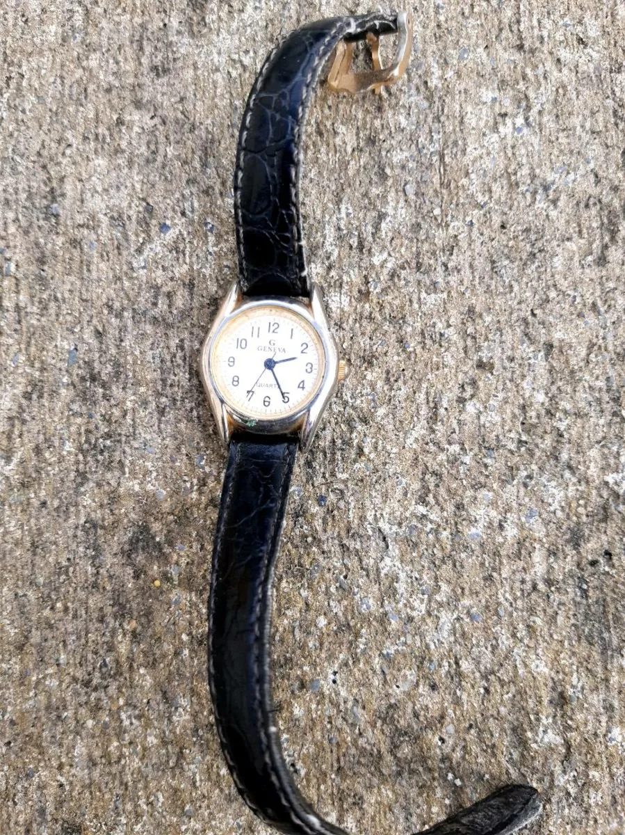 Ladies watches - Image 2