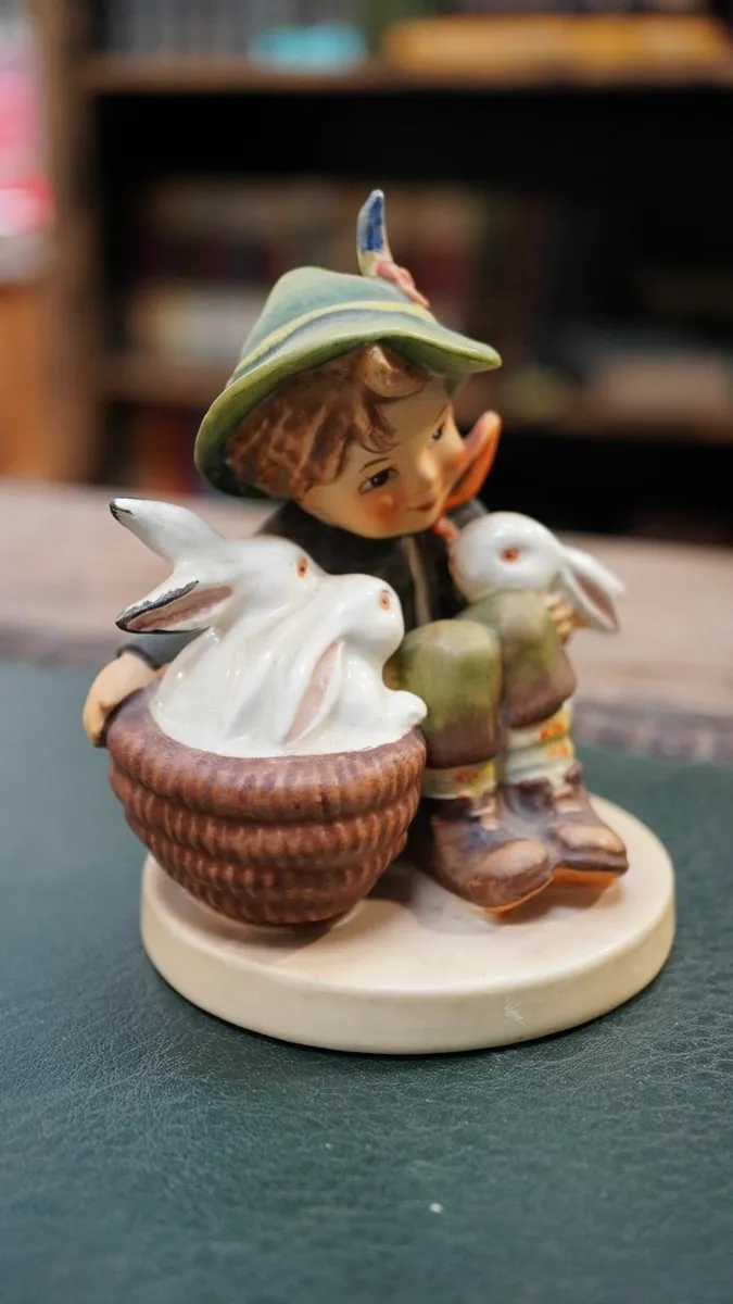Goebel Hummel Figurine - Playmates - Image 3