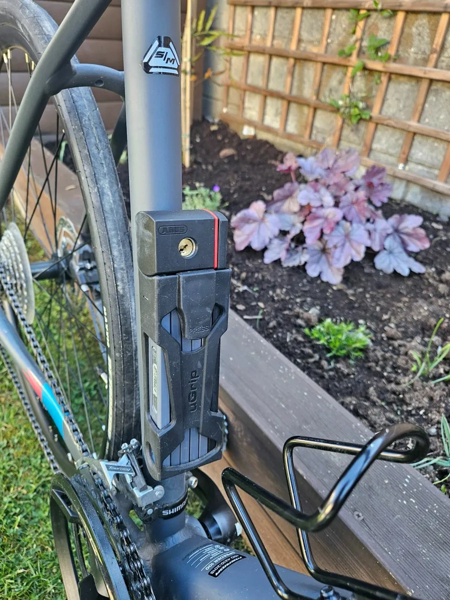 Merida Speeder 100 Hybrid Bike. Size S-M. - Image 2