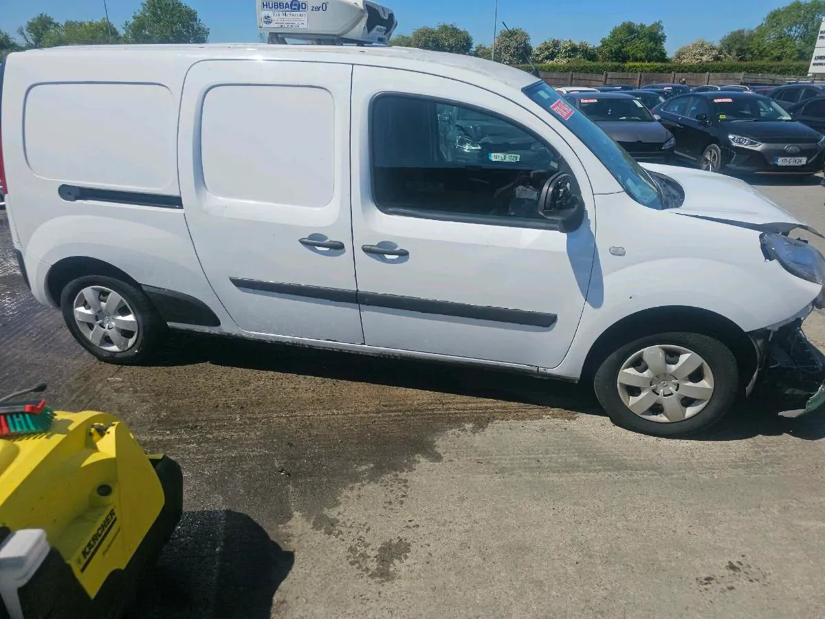 Renault kangoo Fridge van LWB 2021 - Image 3