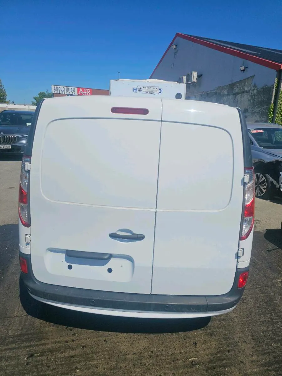 Renault kangoo Fridge van LWB 2021 - Image 4