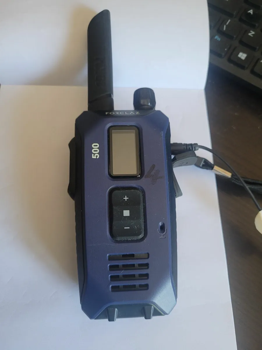 Walkie Talkies x 8 - Image 1