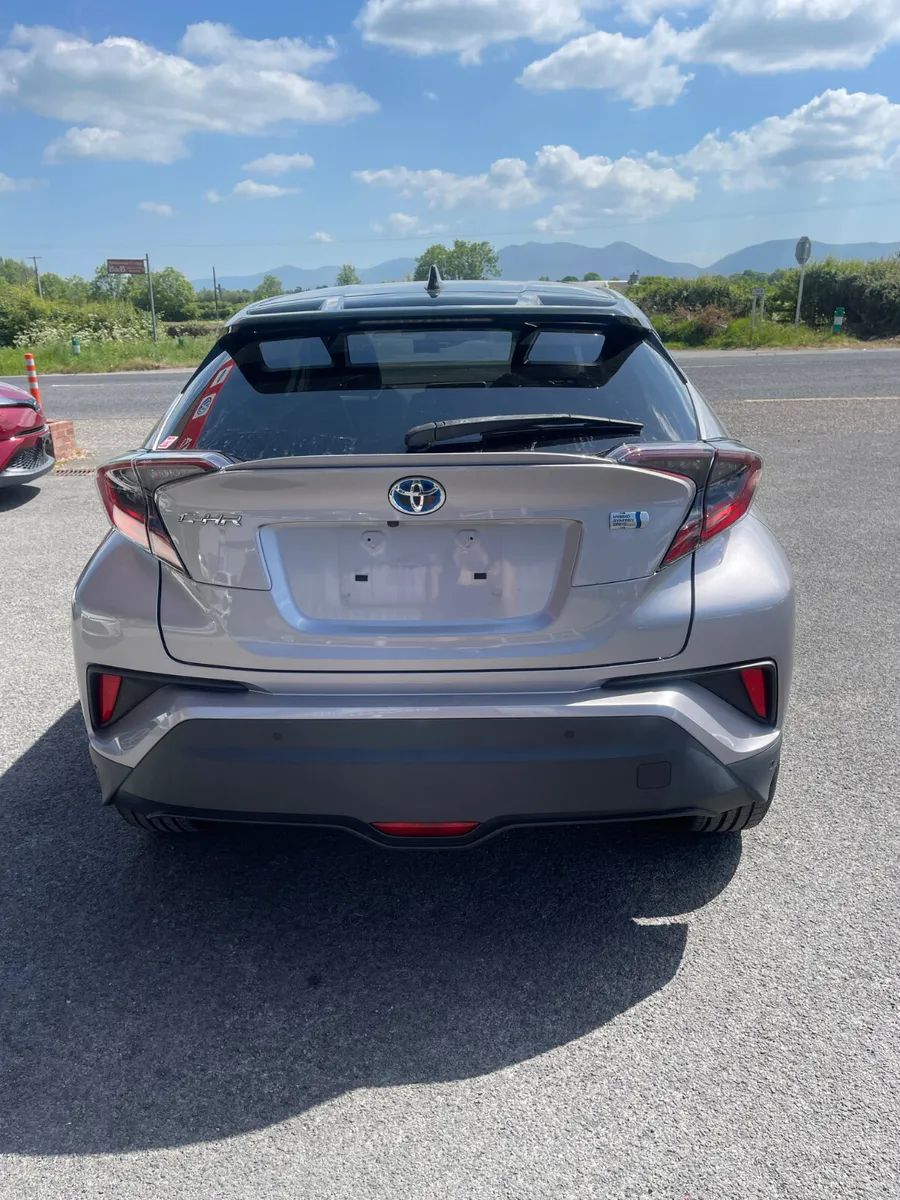 2017-2 Toyota CHR - Image 3