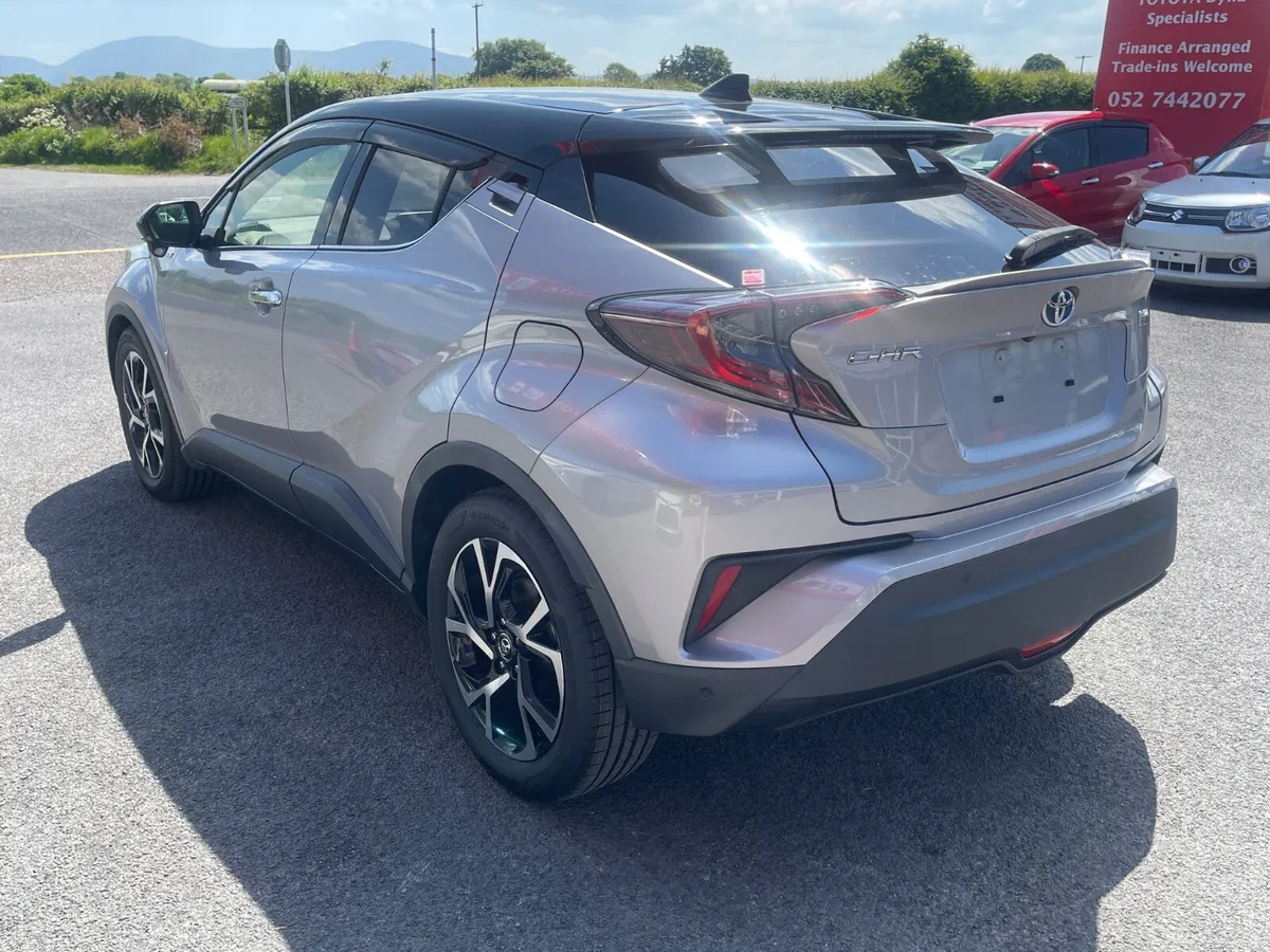 2017-2 Toyota CHR - Image 4