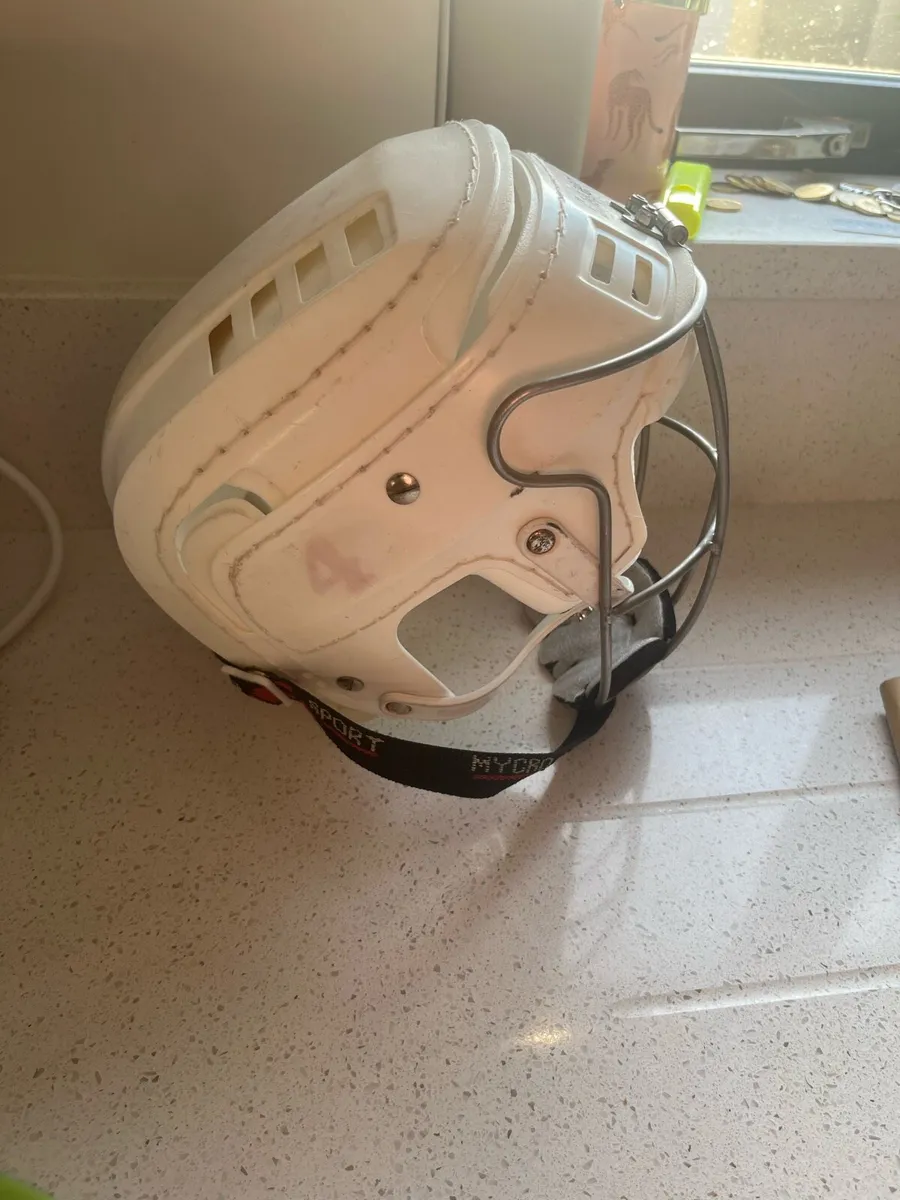 Old style Cooper Helmet - Image 2
