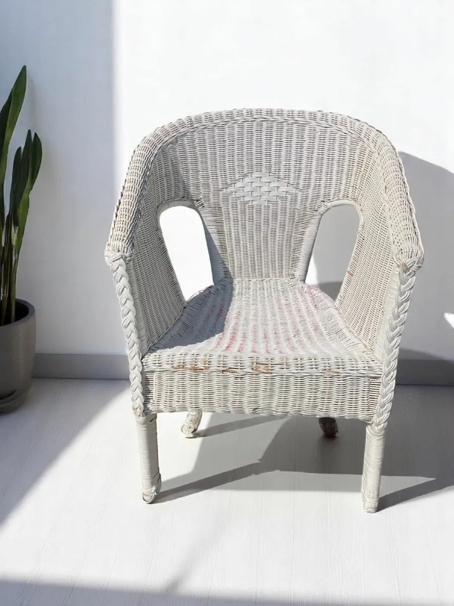 Vintage Wicker Chair - Image 2