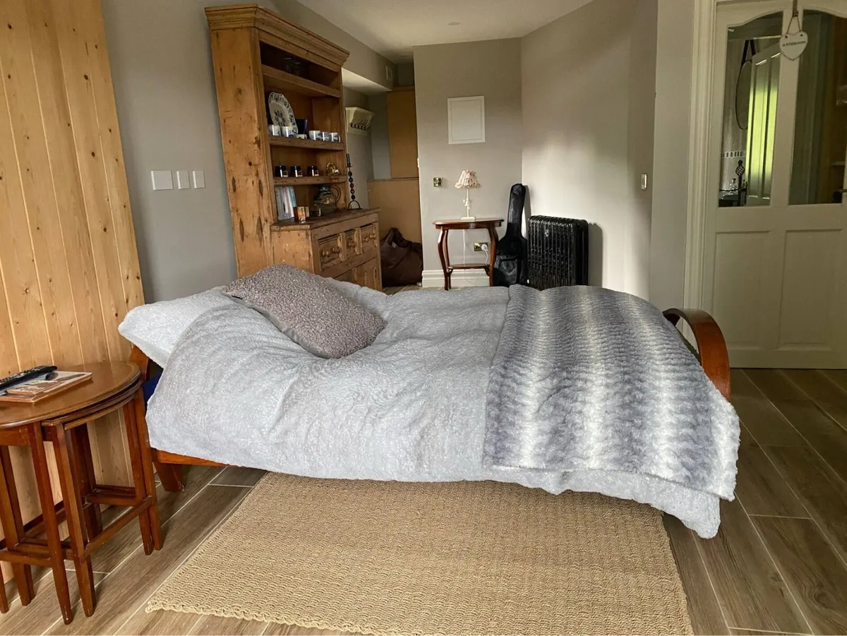 Futon sofa/double bed - Image 3