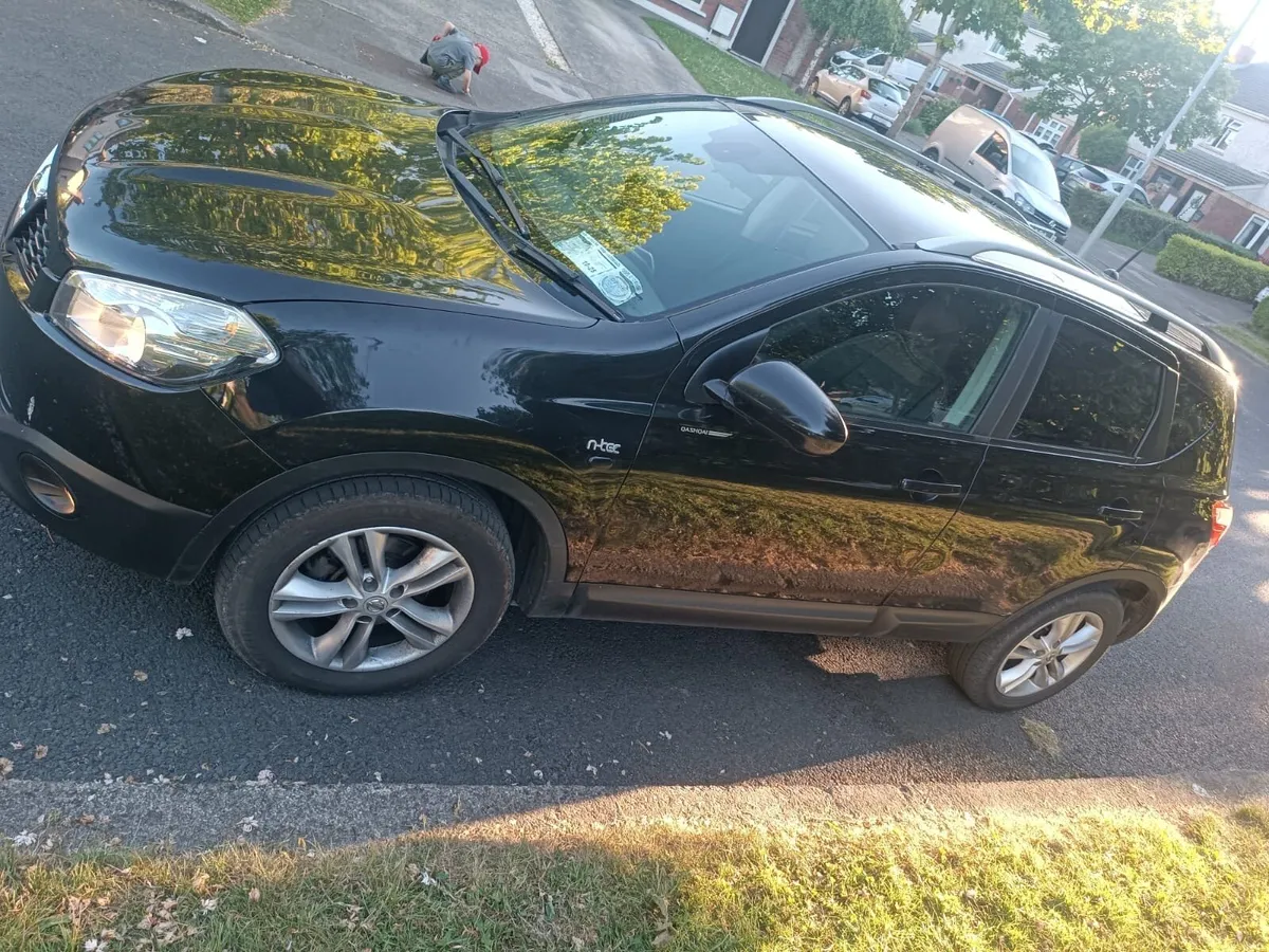 Nissan Qashqai - Image 1